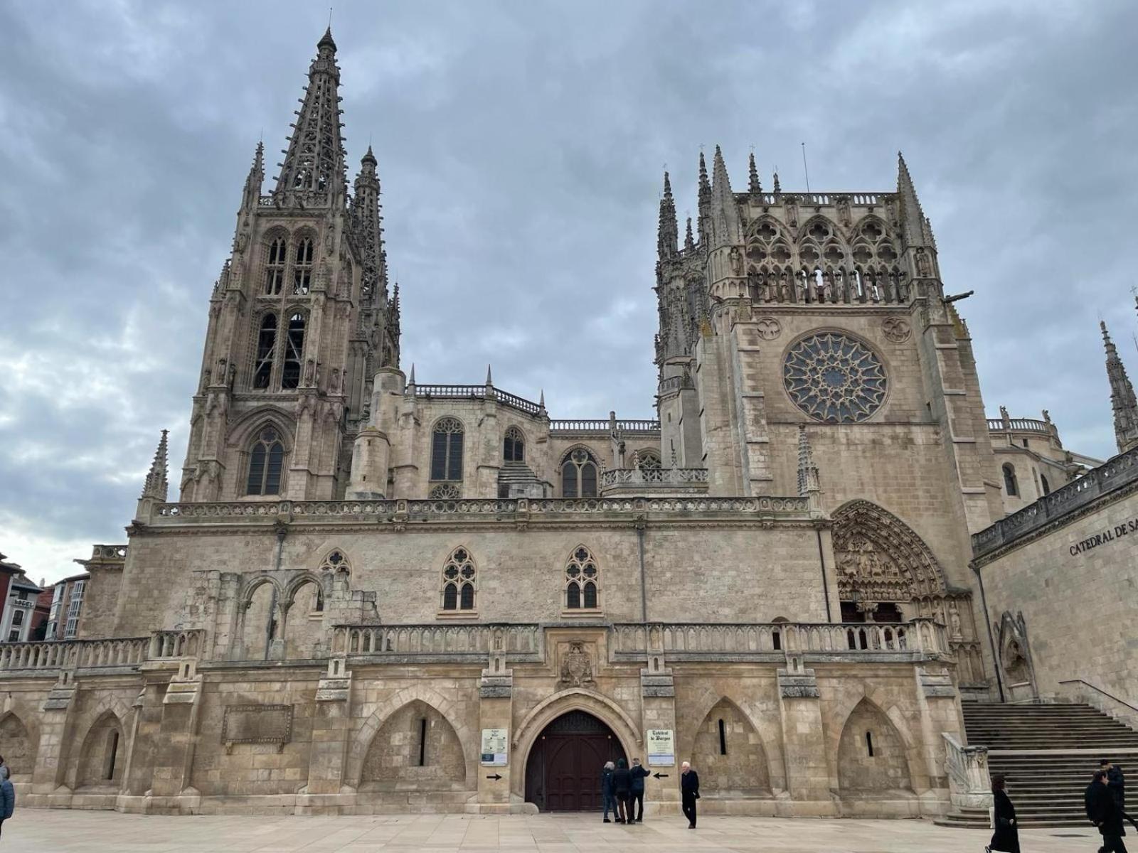 Ferienwohnung El Farolillo De La Catedral Vivienda De Uso Turistico Vut 9/251 Burgo Exterior foto